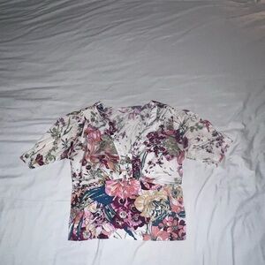 Tiny Brand Fitted Floral Blouse with Pink and Red 3/4 Sleeves Medium